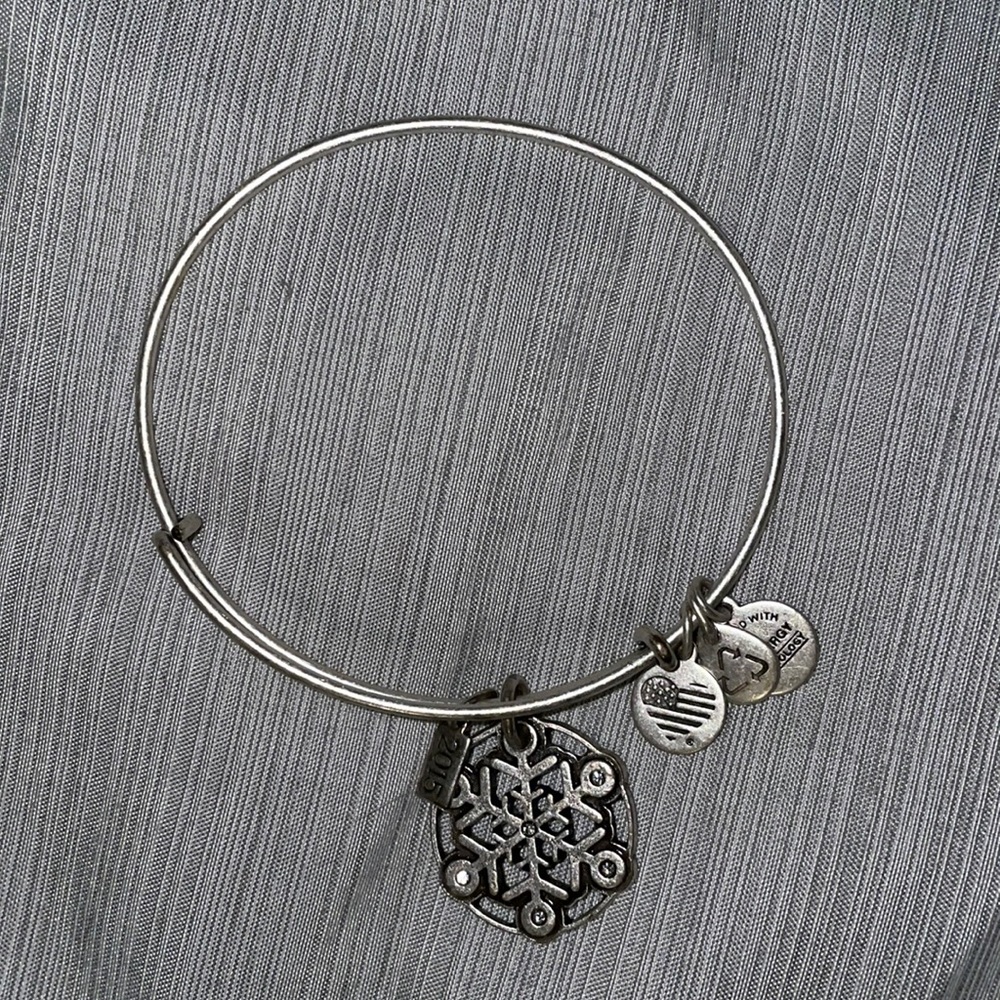 Alex and Ani snowflake bracelet